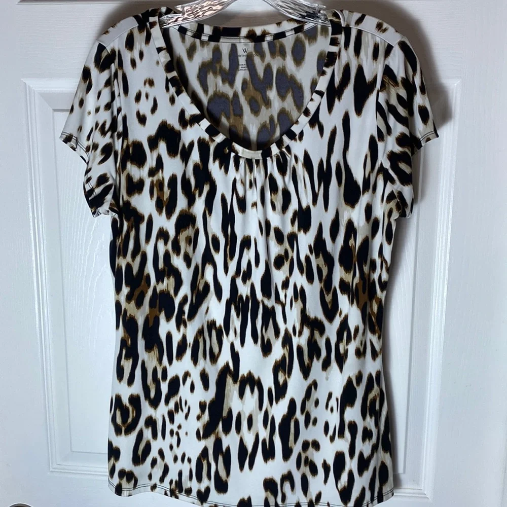 Worthington Animal Print Top Short Sleeves Scoop Neck Size Large